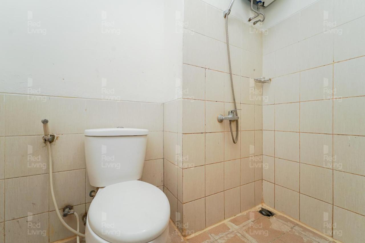 Redliving Apartemen Easton Park Jatinangor - Azhimah Rooms Sumedang الغرفة الصورة
